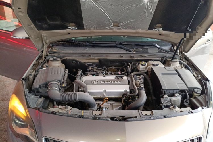 Used Buick Regal 2015 1.6T Fashion Tech Model Engine Bay