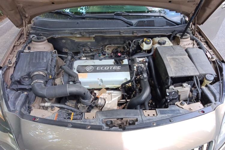 Used Buick Regal 2015 1.6T Elite Tech Model Engine Bay