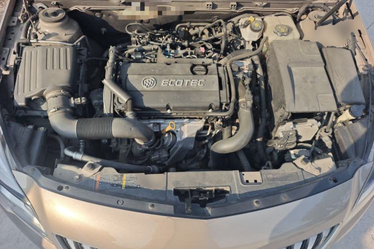 Used Buick Regal 2015 1.6T Elite Tech Model Engine Bay