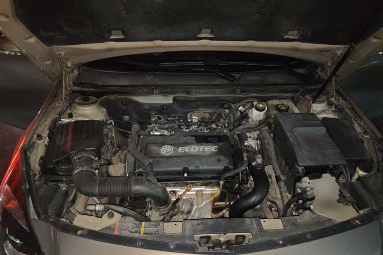 Used Buick Regal 2015 1.6T Elite Tech Model Engine Bay