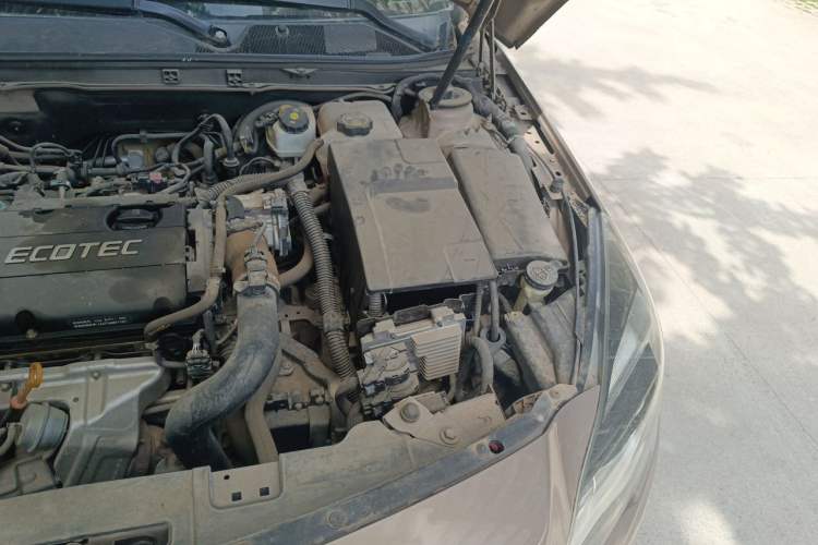 Used Buick Regal 2015 1.6T Leading Technology Model Engine Bay Left