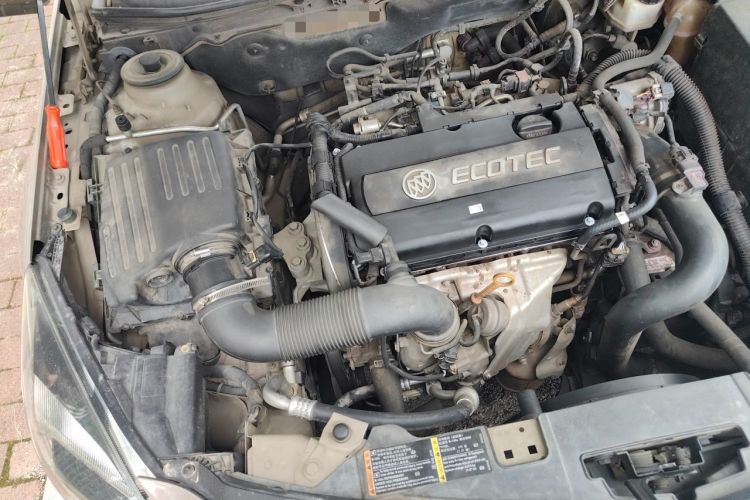 Used Buick Regal 2015 1.6T Fashion Tech Model Engine Bay Right