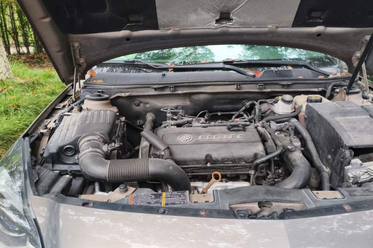 Used Buick Regal 2015 1.6T Leading Technology Model Engine Bay Right