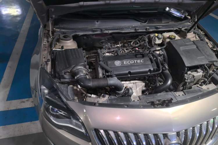 Used Buick Regal 2015 1.6T Leading Technology Model Engine Bay Right