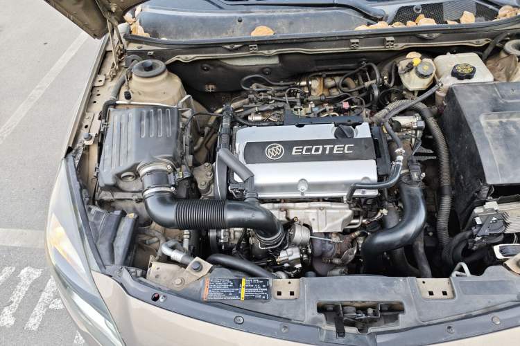 Used Buick Regal 2015 1.6T Leading Technology Model Engine Bay Right