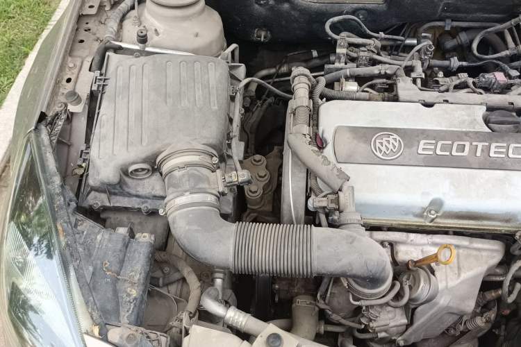 Used Buick Regal 2015 1.6T Leading Technology Model Engine Bay Right