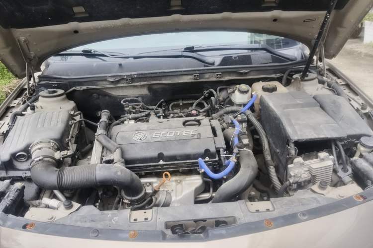 Used Buick Regal 2015 1.6T Leading Technology Model Engine Bay