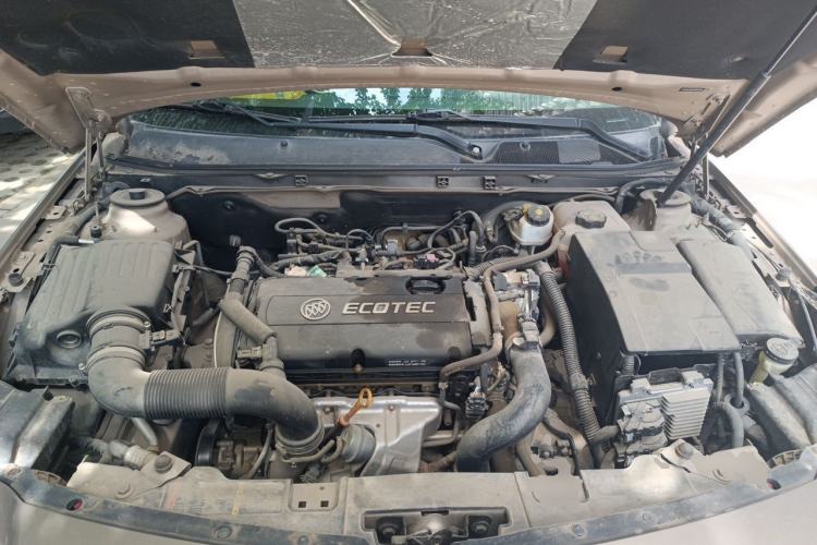 Used Buick Regal 2015 1.6T Leading Technology Model Engine Bay