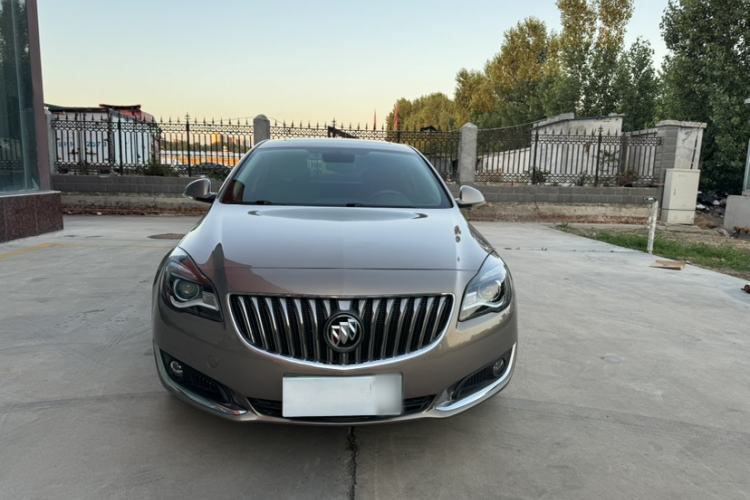 Used Buick Regal 2015 1.6T Fashion Tech Model Exterior 1