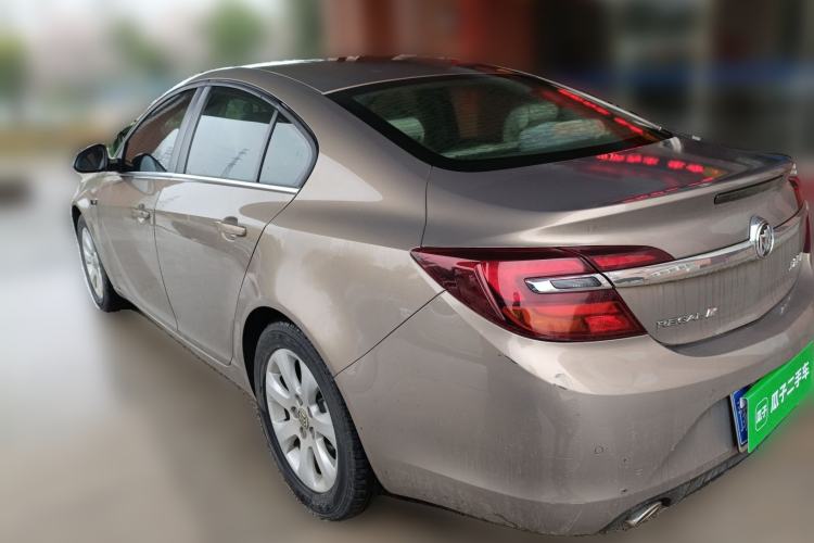 Used Buick Regal 2015 1.6T Fashion Tech Model Exterior 3