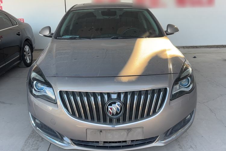 Used Buick Regal 2015 1.6T Elite Tech Model Exterior 4