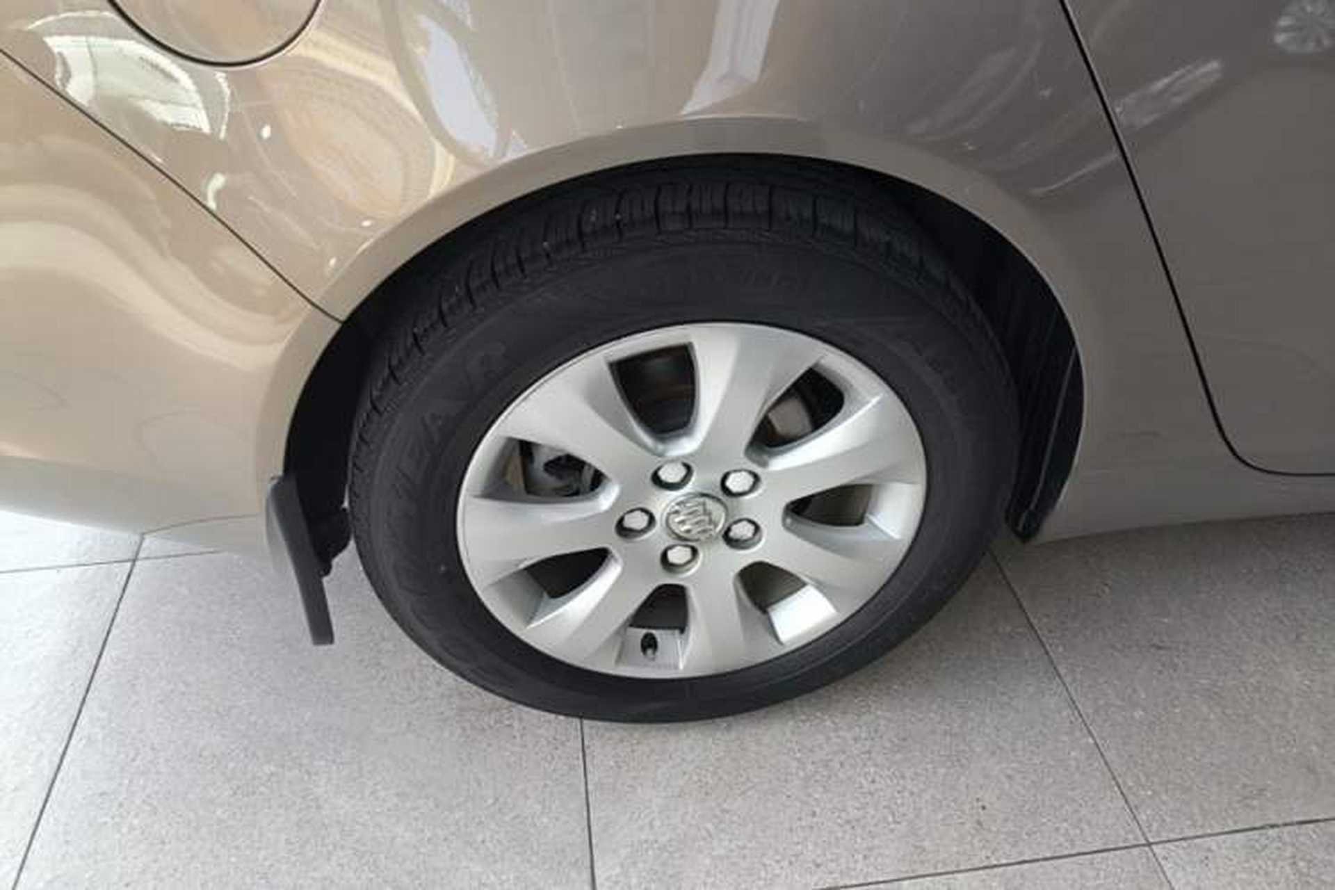 Used Buick Regal 2015 2.0L Elite Fashion Edition Exterior 5