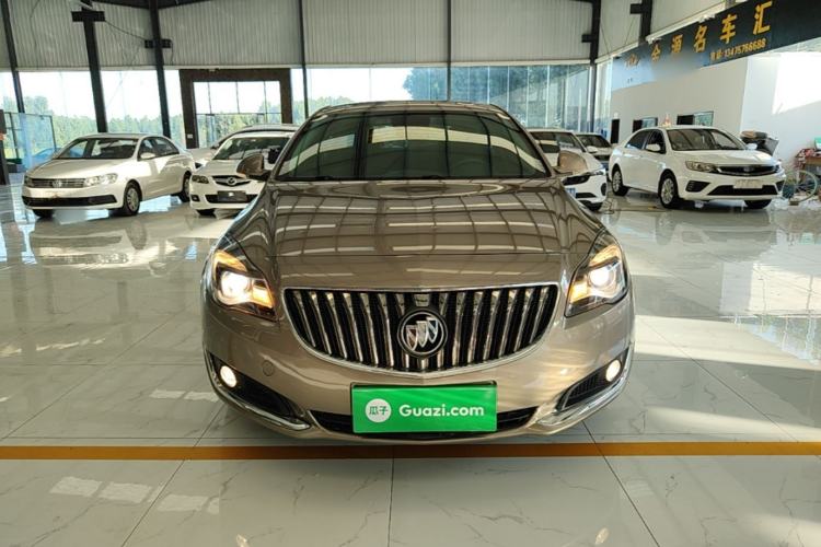 Used Buick Regal 2015 1.6T Fashion Tech Model Front