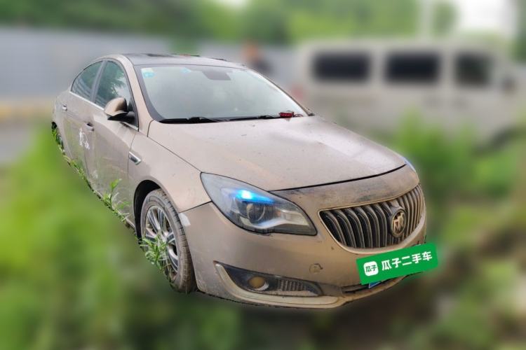 Used Buick Regal 2015 1.6T Elite Tech Model Front Right 45 Deg