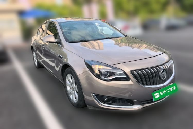 Used Buick Regal 2015 1.6T Elite Tech Model Front Right 45 Deg