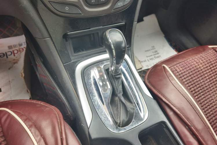 Used Buick Regal 2015 1.6T Leading Technology Model Gear Lever