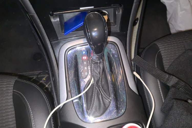 Used Buick Regal 2015 1.6T Leading Technology Model Gear Lever