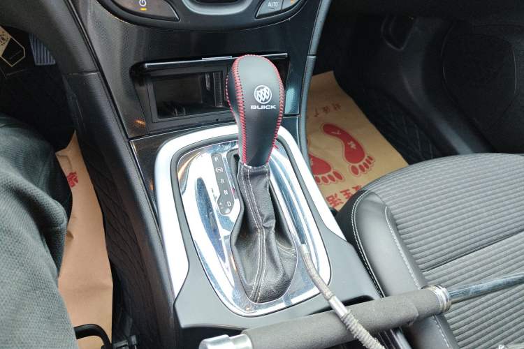 Used Buick Regal 2015 1.6T Leading Technology Model Gear Lever
