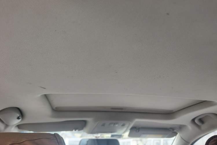 Used Buick Regal 2015 1.6T Leading Technology Model Headliner