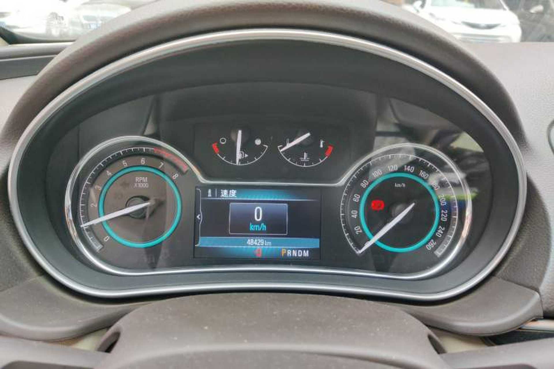 Used Buick Regal 2015 2.0L Elite Fashion Edition Instrument Cluster