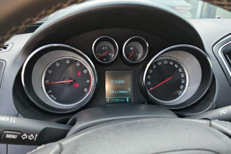 Used Buick Regal 2015 1.6T Leading Technology Model Instrument Cluster