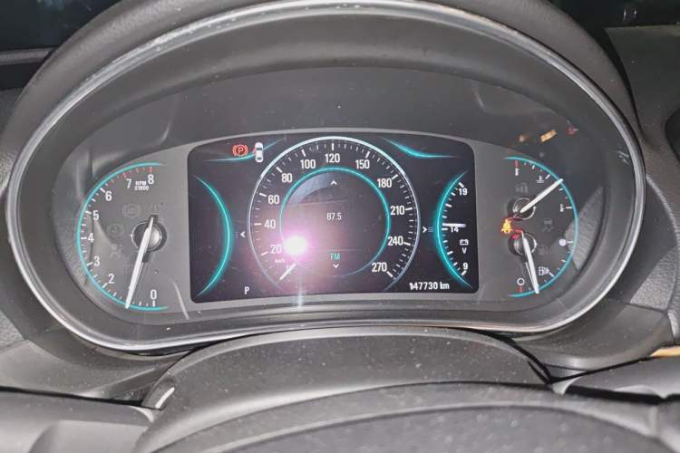 Used Buick Regal 2015 1.6T Elite Tech Model Instrument Cluster
