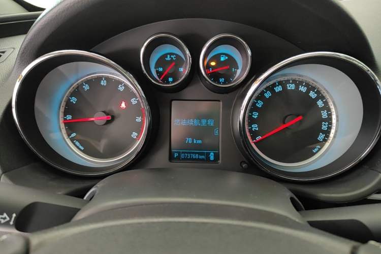 Used Buick Regal 2015 1.6T Fashion Tech Model Instrument Cluster