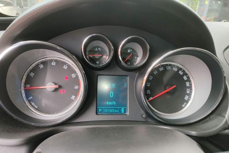 Used Buick Regal 2015 1.6T Leading Technology Model Instrument Cluster