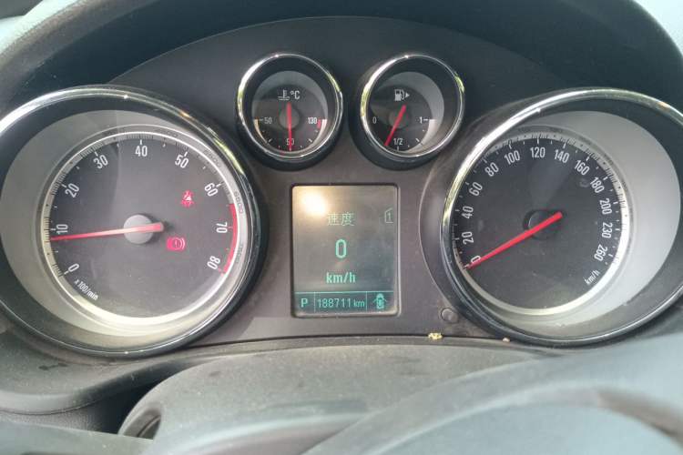 Used Buick Regal 2015 1.6T Leading Technology Model Instrument Cluster