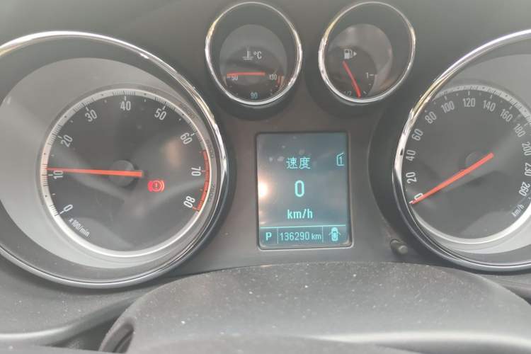 Used Buick Regal 2015 1.6T Leading Technology Model Instrument Cluster