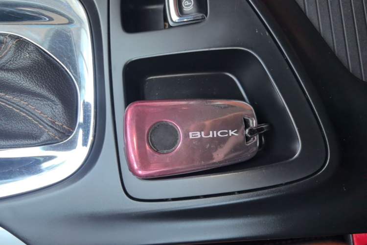 Used Buick Regal 2015 1.6T Elite Tech Model Interior 1