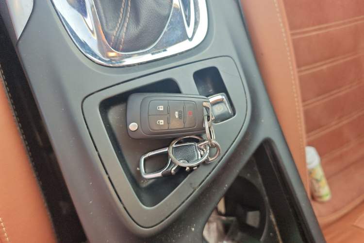 Used Buick Regal 2015 1.6T Elite Tech Model Interior 1