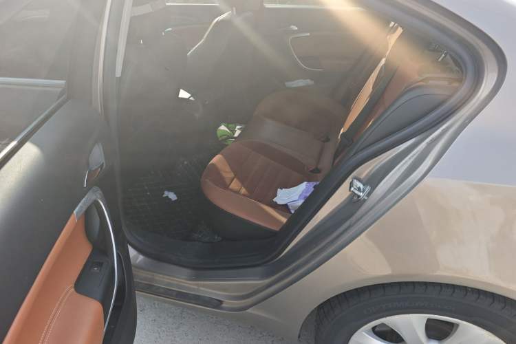 Used Buick Regal 2015 1.6T Elite Tech Model Interior 4