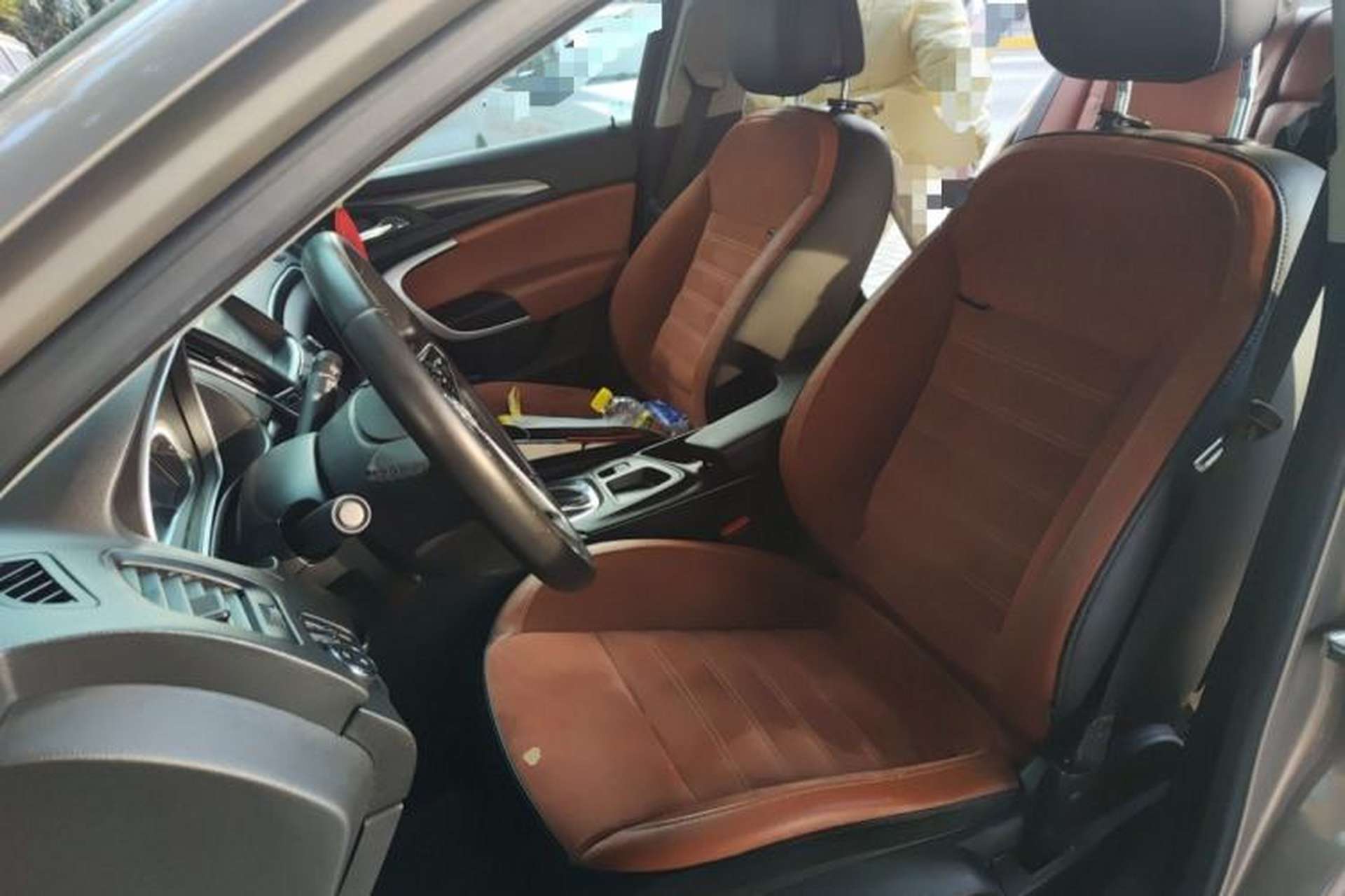 Used Buick Regal 2015 1.6T Elite Tech Model Left Front Seat