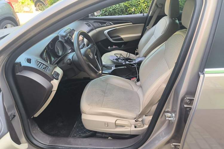 Used Buick Regal 2015 2.0L Leading Fashion Edition Left Front Seat