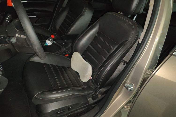 Used Buick Regal 2015 1.6T Leading Technology Model Left Front Seat