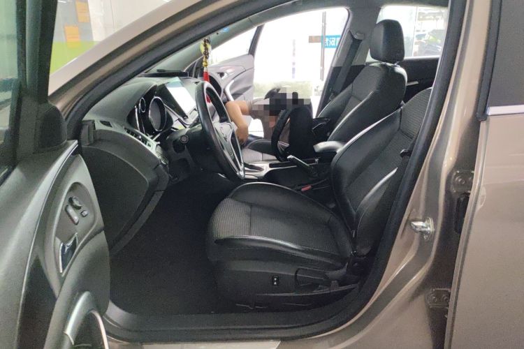 Used Buick Regal 2015 1.6T Leading Technology Model Left Front Seat