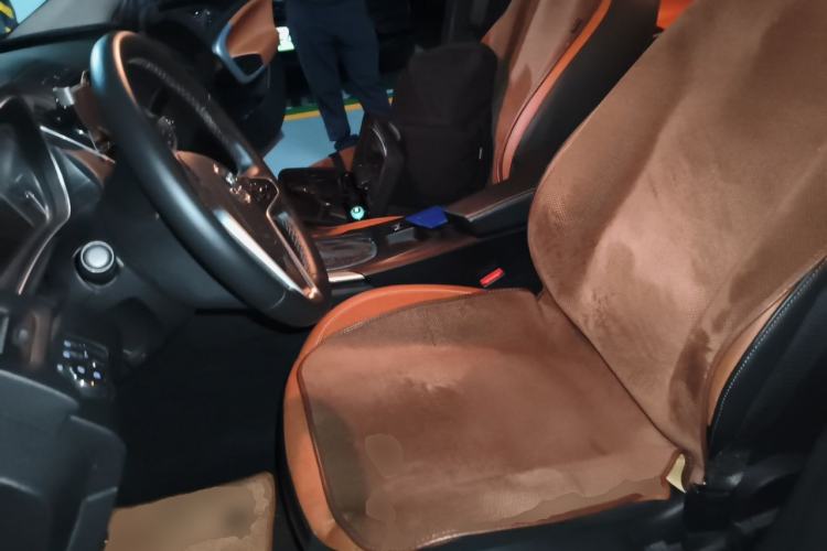 Used Buick Regal 2015 1.6T Elite Tech Model Left Front Seat