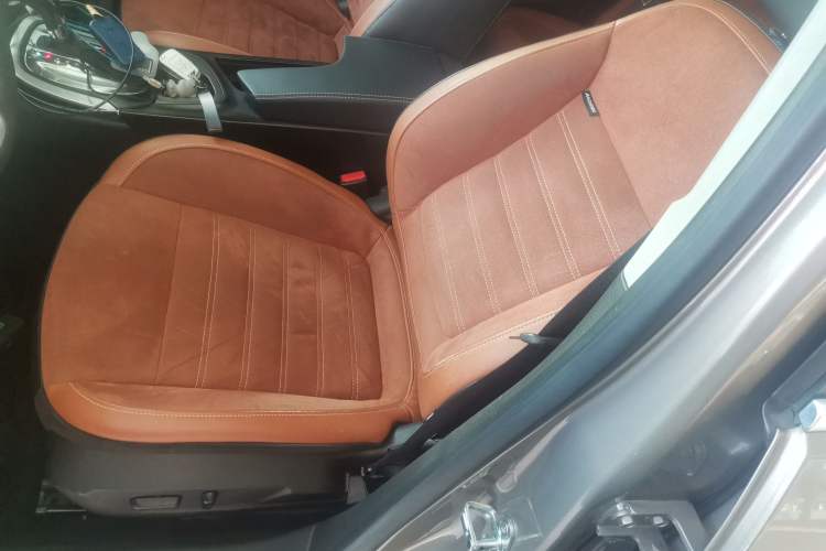 Used Buick Regal 2015 1.6T Elite Tech Model Left Front Seat