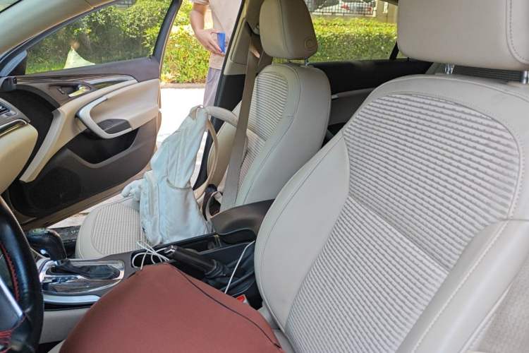 Used Buick Regal 2015 2.0L Leading Fashion Edition Left Front Seat