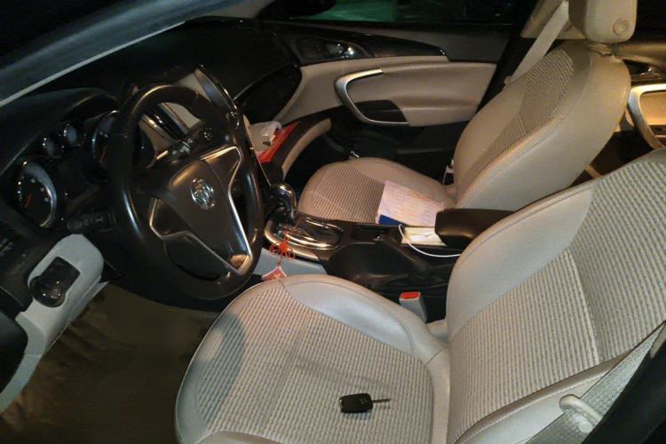 Used Buick Regal 2015 2.0L Leading Fashion Edition Left Front Seat