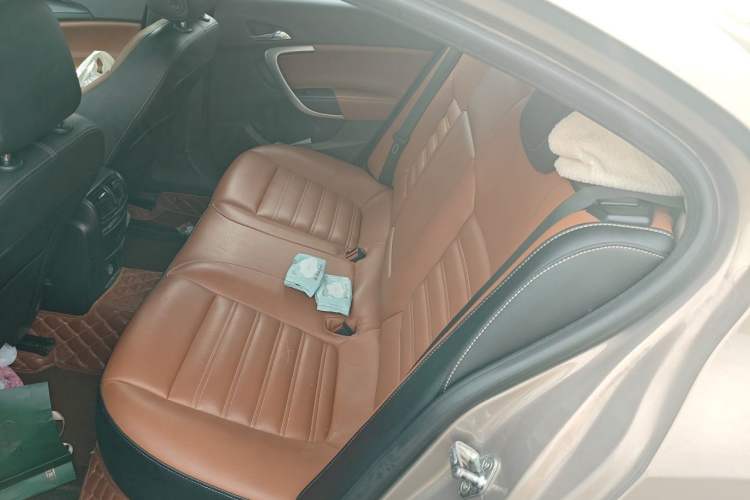 Used Buick Regal 2015 1.6T Elite Tech Model Left Rear Seat