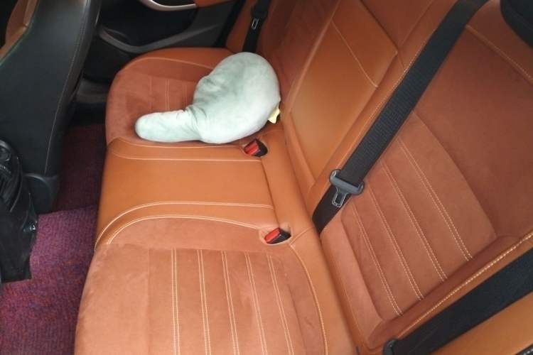 Used Buick Regal 2015 1.6T Elite Tech Model Left Rear Seat