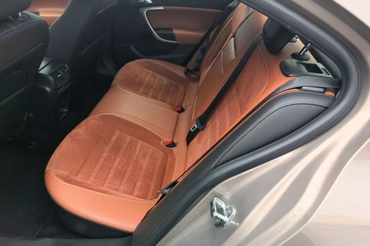 Used Buick Regal 2015 1.6T Elite Tech Model Left Rear Seat