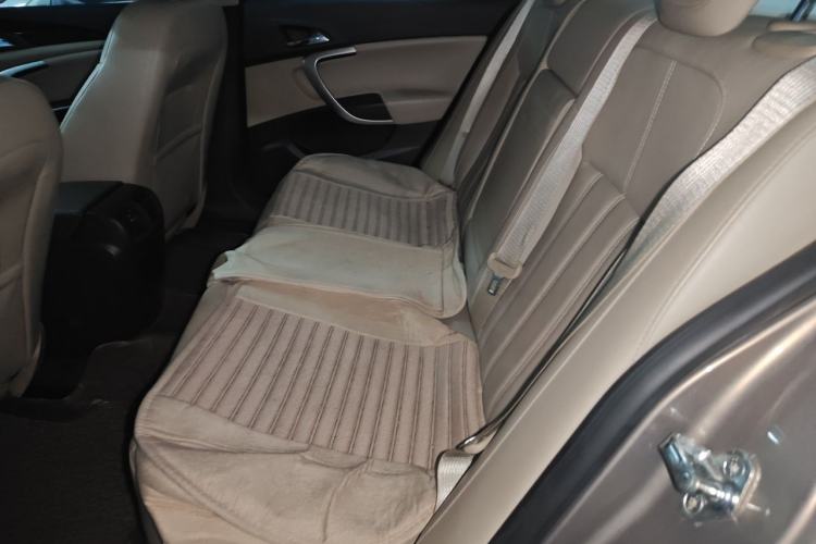 Used Buick Regal 2015 2.0L Elite Fashion Edition Left Rear Seat