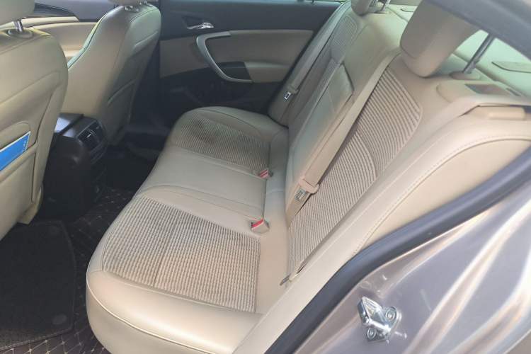 Used Buick Regal 2015 2.0L Leading Fashion Edition Left Rear Seat