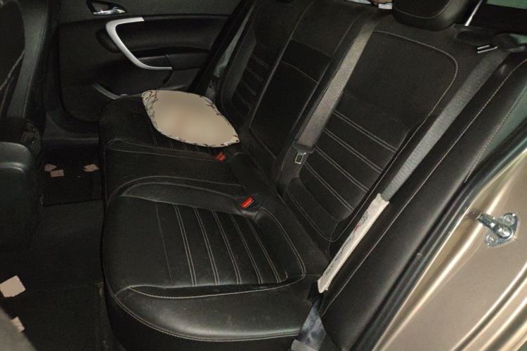 Used Buick Regal 2015 1.6T Leading Technology Model Left Rear Seat