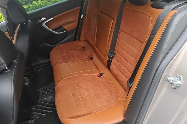 Used Buick Regal 2015 1.6T Elite Tech Model Left Rear Seat