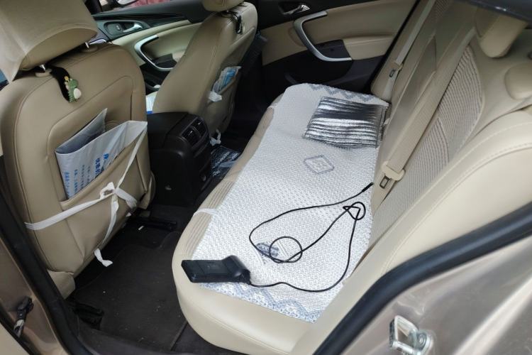 Used Buick Regal 2015 2.0L Leading Fashion Edition Left Rear Seat