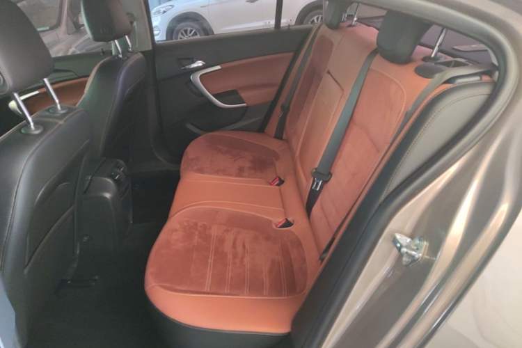 Used Buick Regal 2015 1.6T Elite Tech Model Left Rear Seat